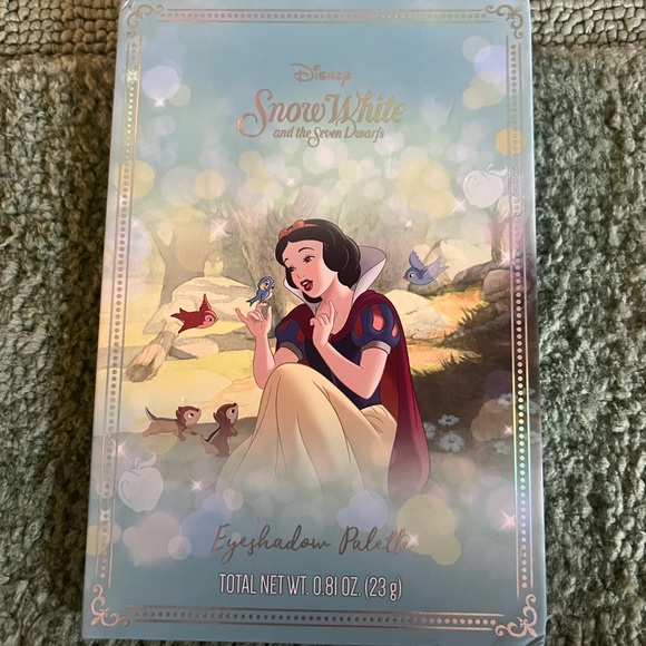 Disney | Makeup | Disney Snow White Eyeshadow Palette | Poshmark